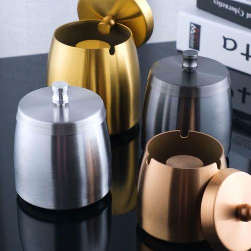 烟灰缸创意礼品大号圆形酒店家用金色带盖加高不锈钢烟灰缸高级感