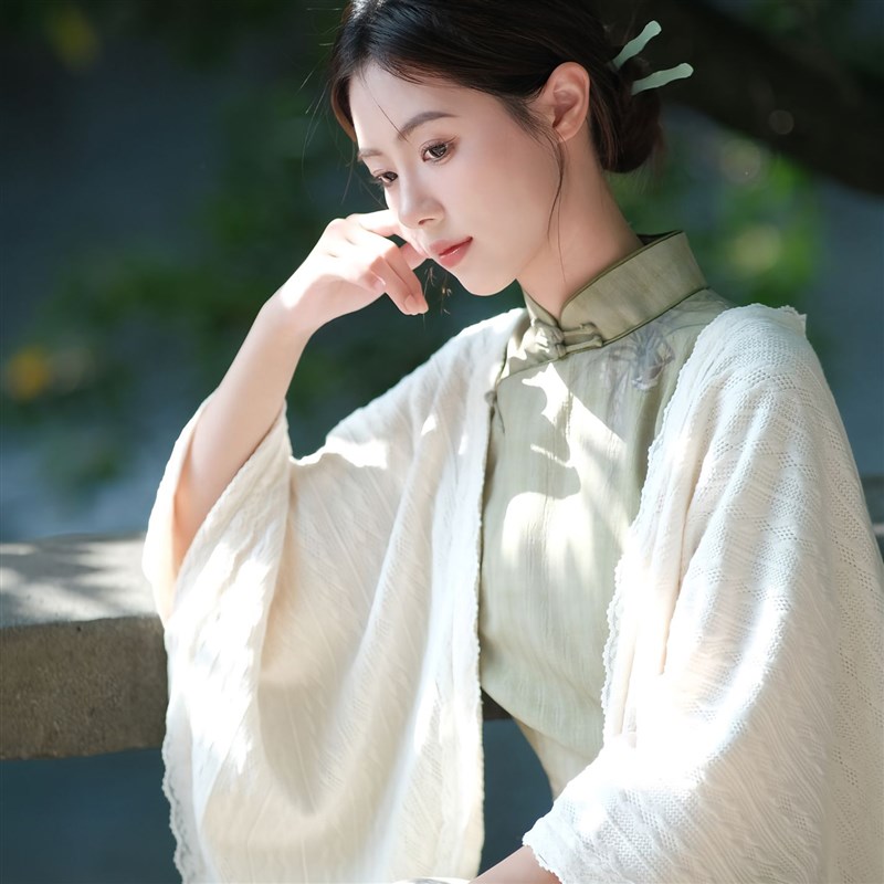 旗袍披肩外搭女2026新款披风复古新中式白色毛织坎肩空调房披肩