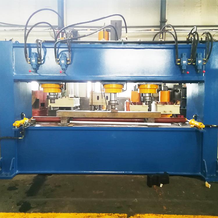 汽2车后桥壳总龙成YW32-315校直校正液机 50吨门框式压校正校直机