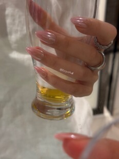 海莉裸色渐变Ins博主同款cleangirl 高级氛围感手工杏仁甲穿戴甲