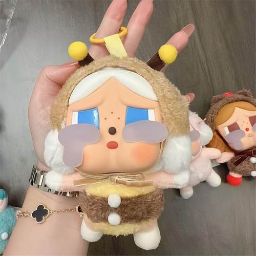 哭娃盲盒裸版毛绒公仔小女孩呆萌款礼品挂玩偶摆件可爱钥匙扣包包
