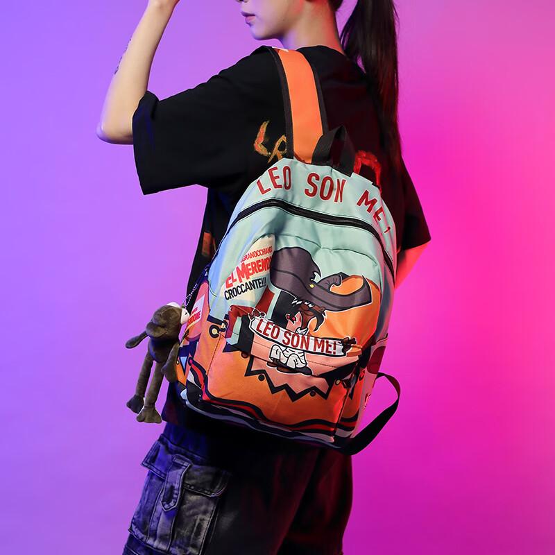 帆布大师新款卡通涂鸦双肩包