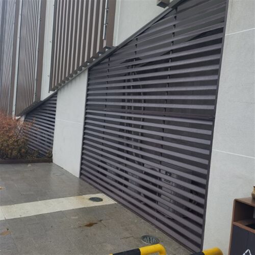 工厂定制铝合金百叶窗空调外机防雨床包设备房格栅护栏工具房