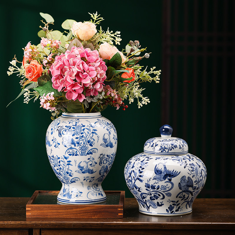 青花瓷陶瓷器花瓶仿古摆件客厅青花瓷仿古中式家居博古架装饰品