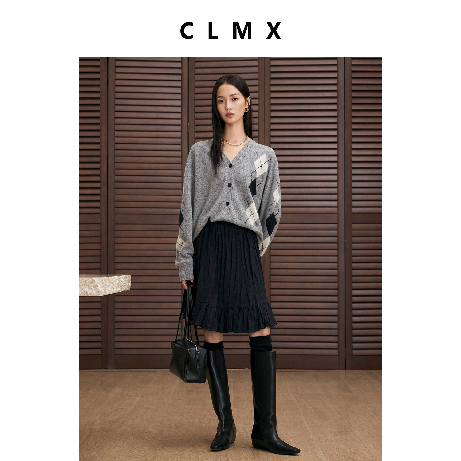 CLMX绵羊毛V领菱格针织开衫女