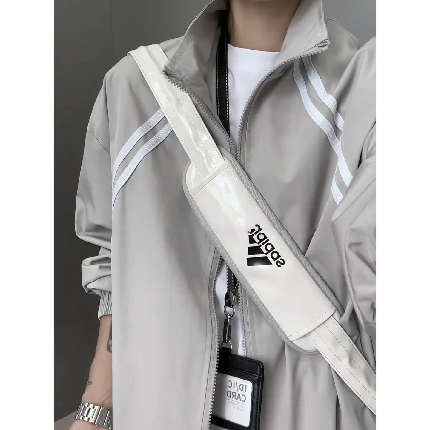 灰色条纹拼接立领外套男款高级感图片