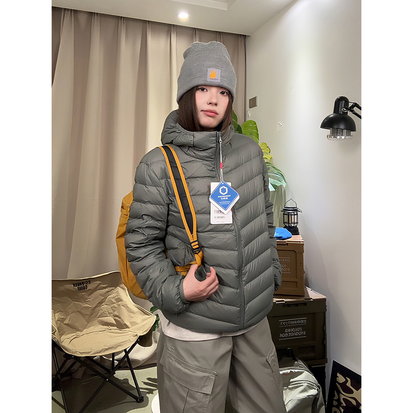 轻薄排骨羽绒服男女保暖连帽棉服