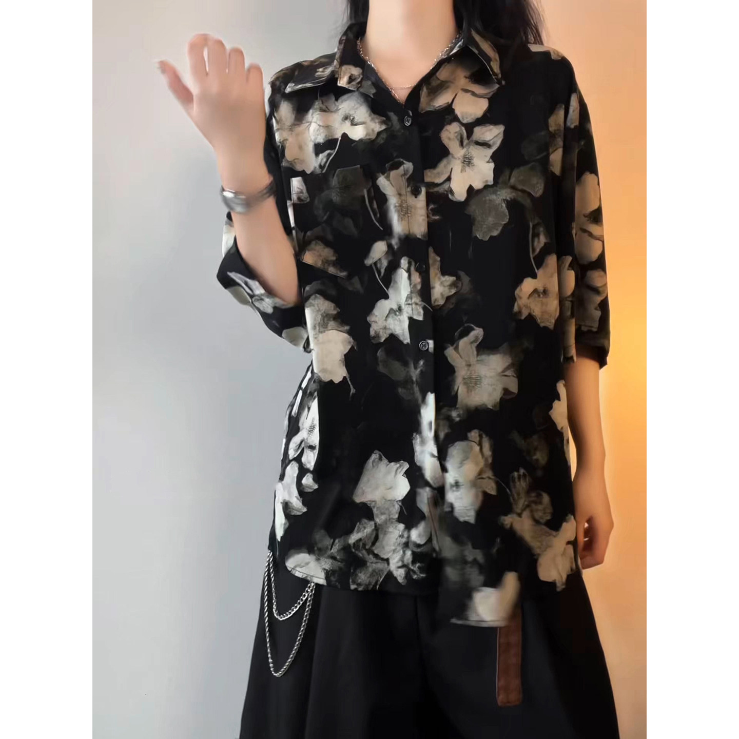 黑色冰丝短袖花衬衫男女夏季薄款图片