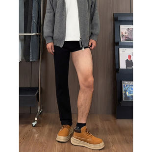 黑色弹力弯刀牛仔裤男款秋冬加绒显瘦裤子腿粗屁股大美式微喇长裤