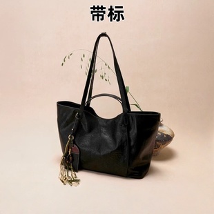 半半&坡飞檐托特包 牛皮单肩包秋冬新款大容量通勤腋下女包