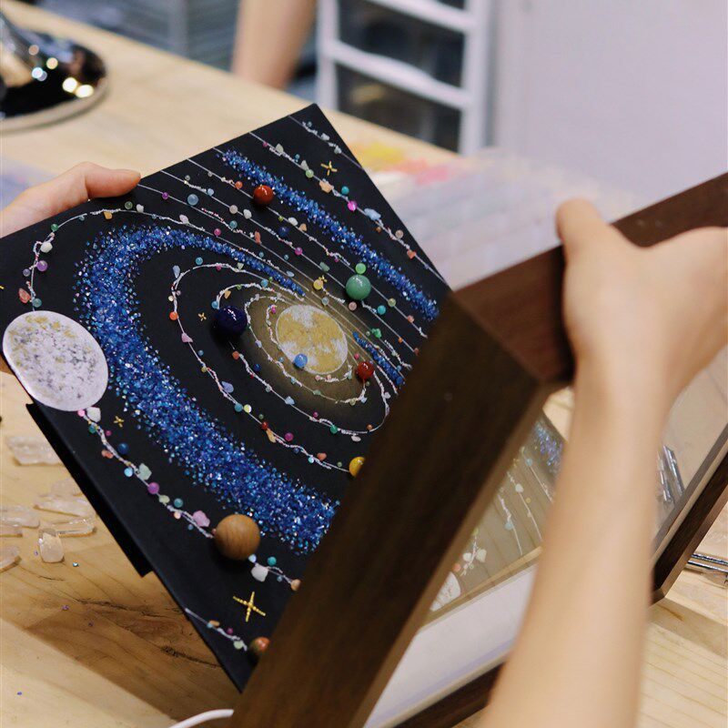 LED氛围灯夜光宇宙画手工diy创意星空画星球灯夜光小物件画摆件