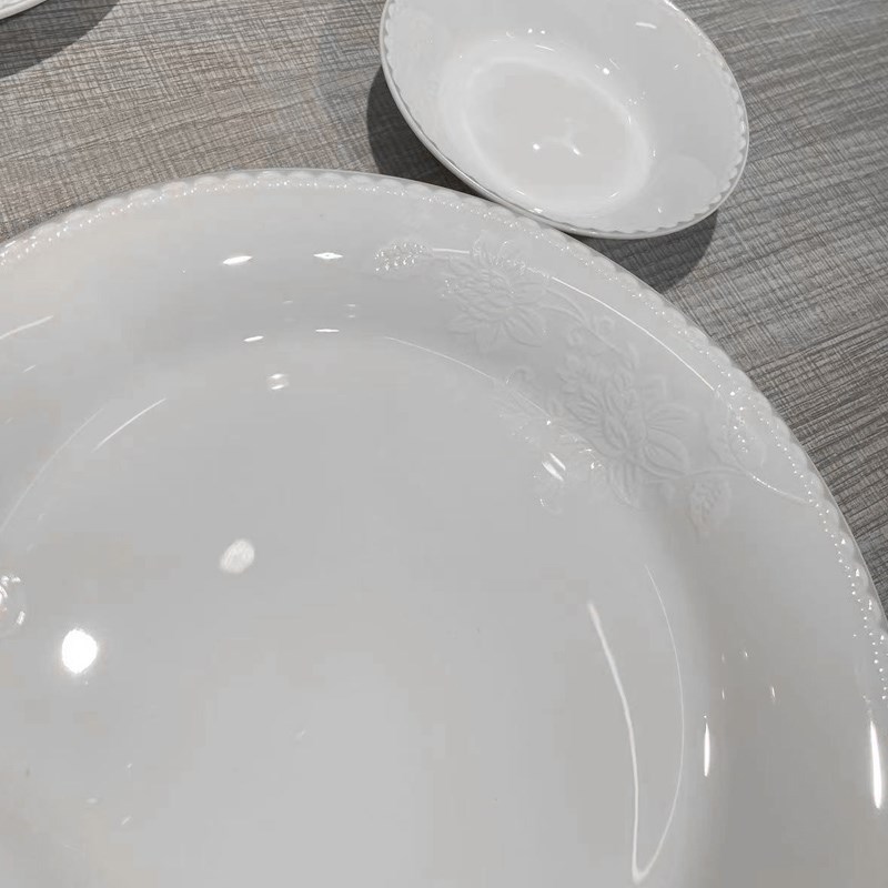 景德镇陶瓷 浮雕碗碟套装家用简约现代 轻奢骨瓷餐具套装碗盘家用