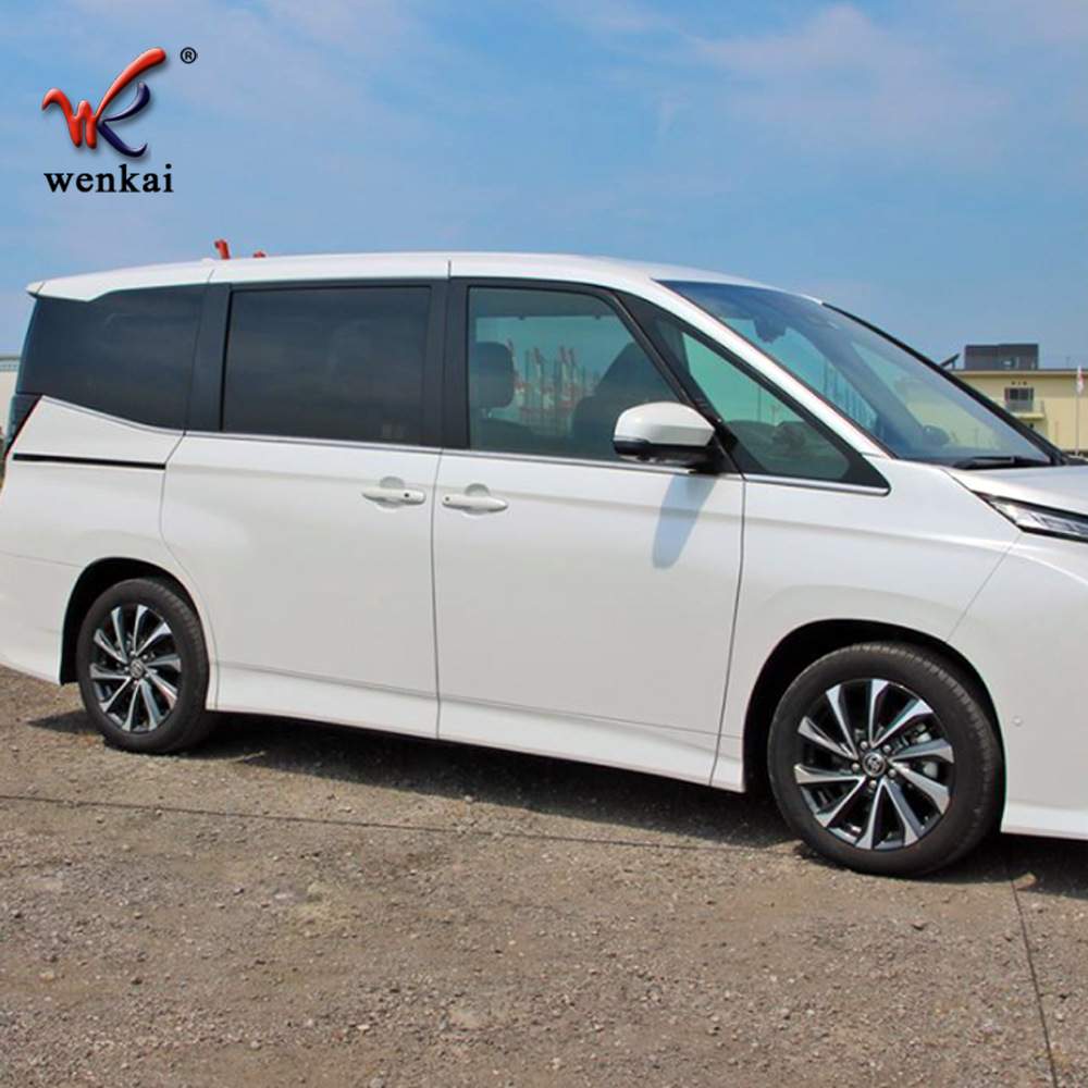 适用于丰田22款VOXY NOAH 90系改装下车窗玻璃不锈钢装饰亮条