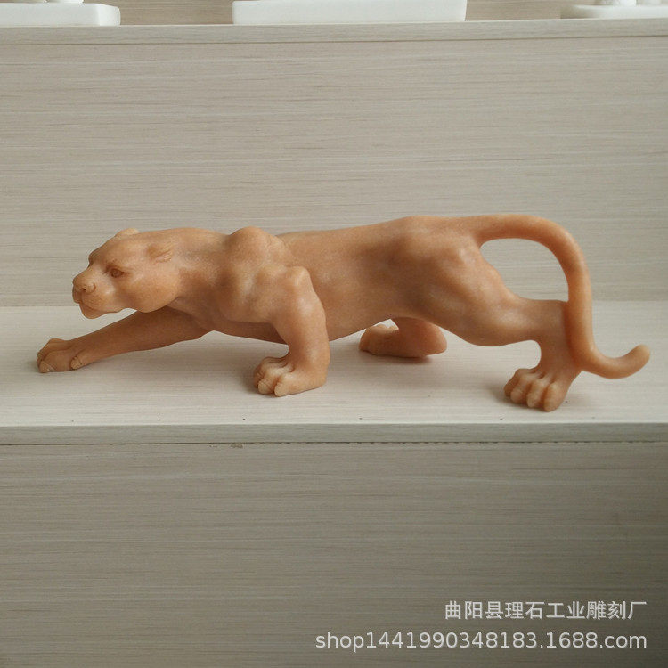 厂家供应石雕豹大理石工艺品石雕金钱豹玉石豹子酒店办公桌摆件
