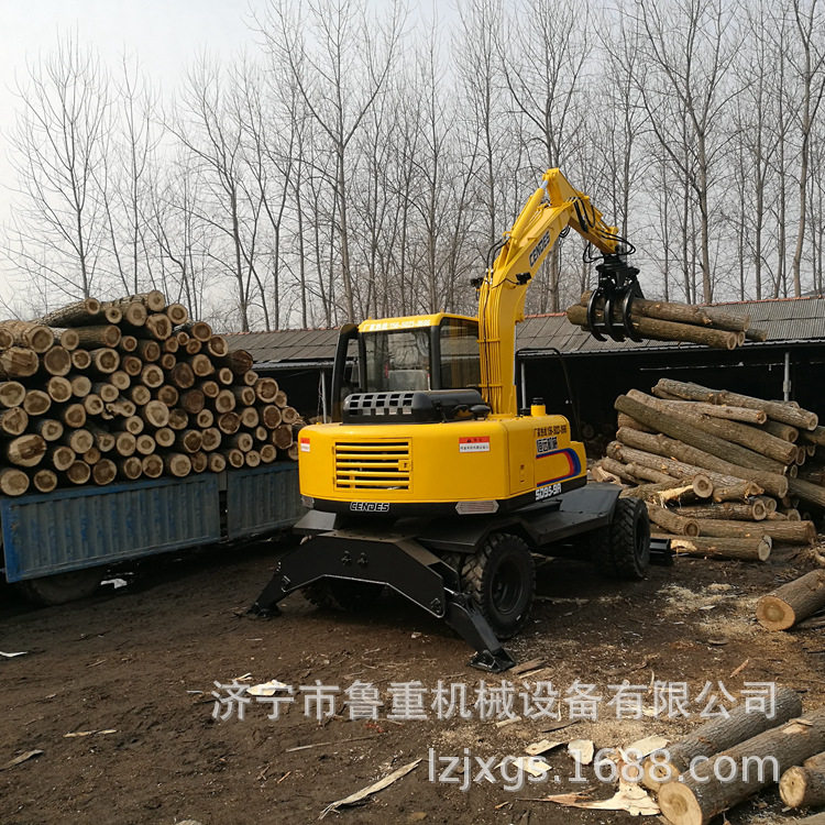 供应轮式抓木机 多功能抓木机 农用轮式抓木机 多少钱一台