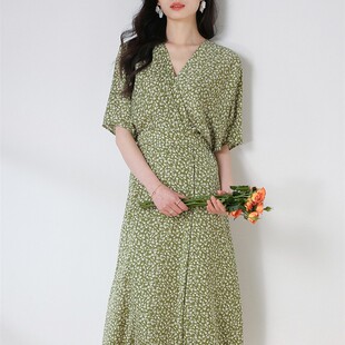 绿色碎花裙轻熟风显瘦减龄v领连衣裙13911 茶歇法式 25年夏季 新款