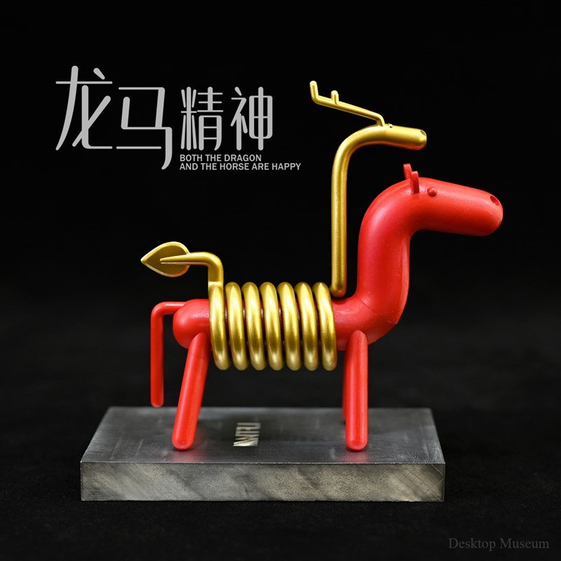 75MM 110MM龙马精神金红色版 家居桌面摆件 树脂工艺品 LTCP-299