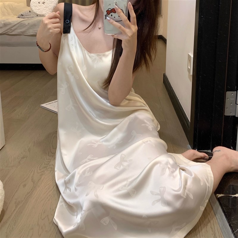 大码蝴蝶提花冰丝吊带睡裙女夏季2025新款宽松睡衣带胸垫家居服夏