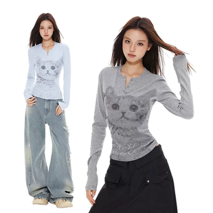 【走一推荐】APEA猫咪印花半开襟美式复古亨利领修身显瘦长袖T恤