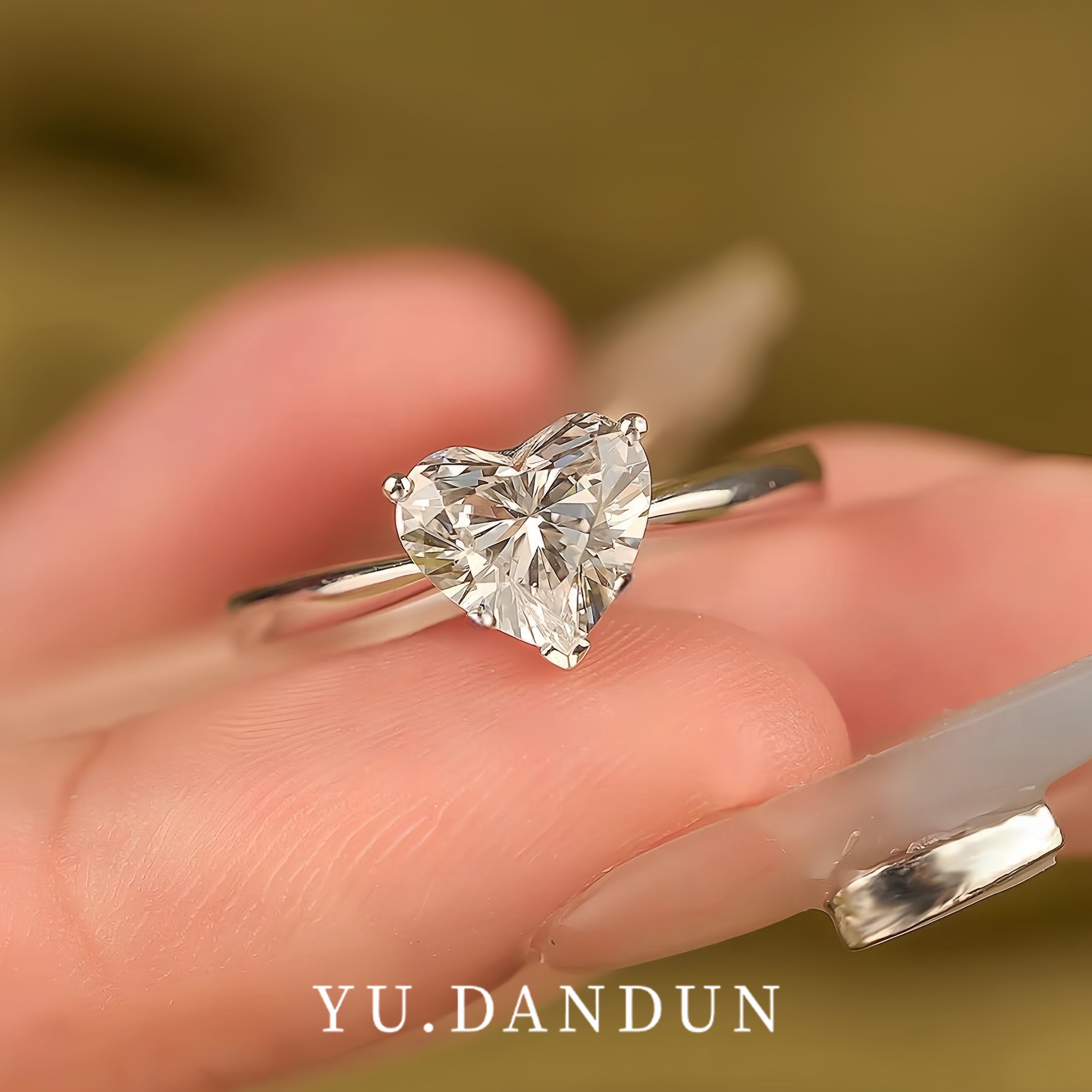 YUDANDUN莫桑戒指50分爱心钻戒指异形桃心时尚简约年轻款情侣结婚