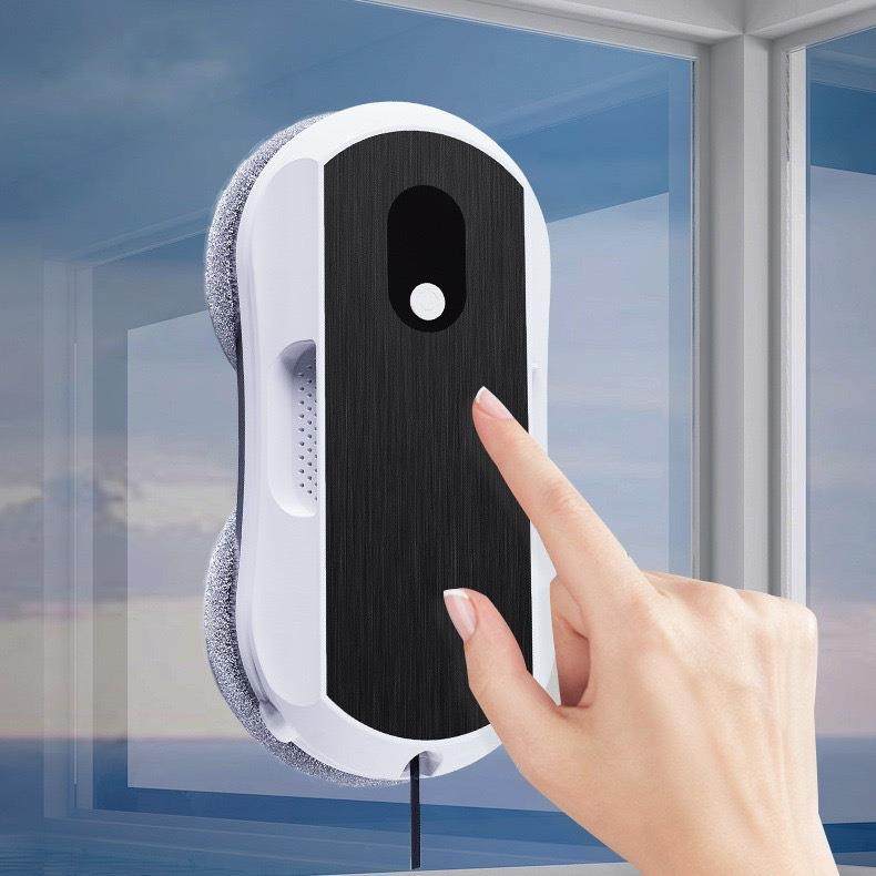 新款带水箱自动喷水擦窗机超薄家用大吸力智能擦窗机器人热采