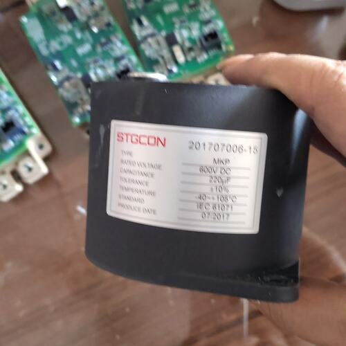 议价STGCON薄膜电容器MKP 600V DC 220uF