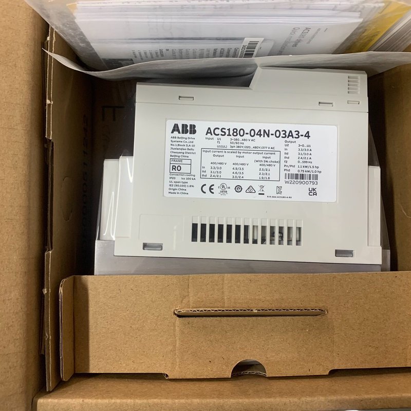 议价正品变频器ACS180-04N-03A3-4 标价