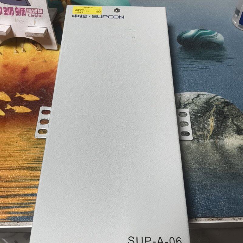 议价浙大中控.SUPCON光纤接续盒SUP-A-06，成色很好。