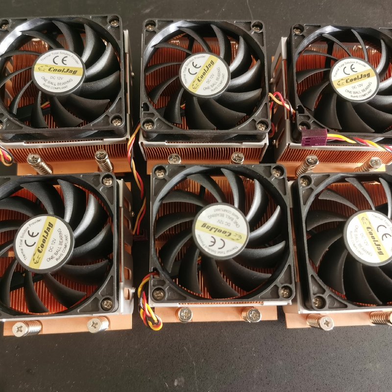 议价COOLjag纯铜散热，原配CPU是至强E5345，主板