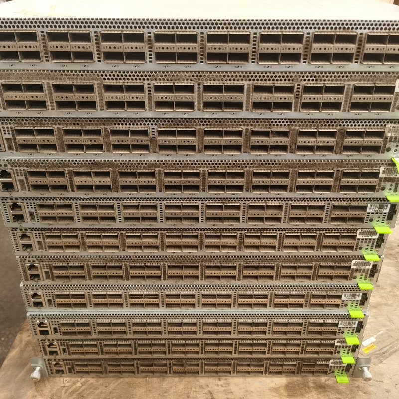 议价FACEBOOK 100G核心交换机Wedge100s-12图片