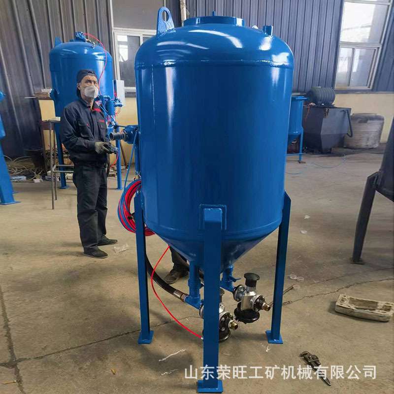 户外移动式船厂自动喷沙打砂翻新除油漆设备小型干湿除锈喷砂机
