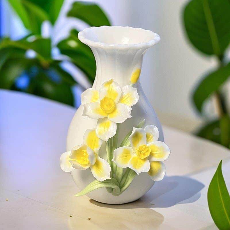 德化陶瓷手捏花朵艺术摆件创意家居插花装饰品陶瓷花水仙花瓶