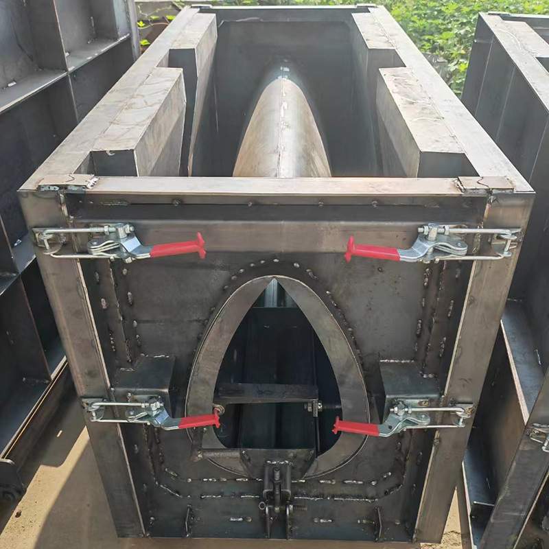 卵形槽流水槽钢模具排水沟模具弹性城市卵形槽模具钢模具