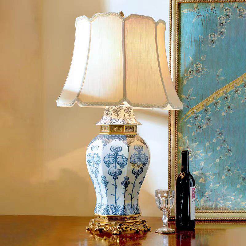 欧式宫廷陶瓷装饰台灯美式新古典台灯客厅茶几青花高档灯跨境供货