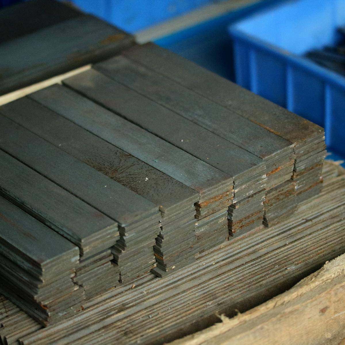 VG10钢胚10CR15MOVCO钢条DIY手工厨刀钢板材料2至5mm已热HRC59度