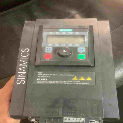6SL3217-0CE24-0UA1西门子变频器~议价