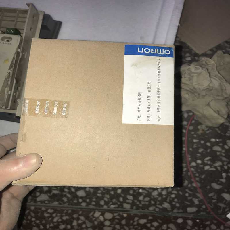 议~带包装20EDR1  里面东西用过