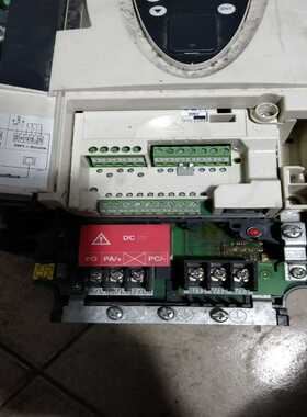 (询价)61F,ATV61FHU40N4Z,，成色如图