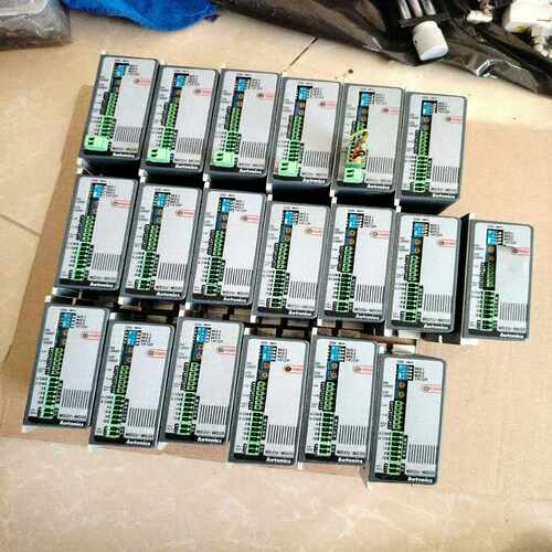 MD2U-MD20奥托尼克斯AUTONICS步进驱动器，还剩~询价
