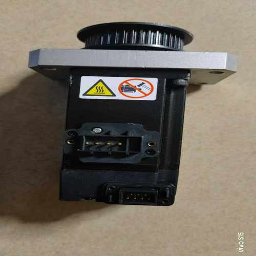 汇川伺服电机MS1H1-10B30CB-A330Z,0.1W{议价}