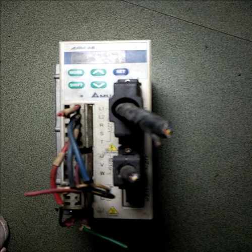 台达ASD一A0421一AB  400W。拆机件，功（耶耶电子）