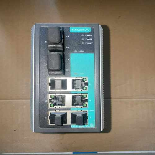 EDS-308-SS-SC摩莎交换机实图拍摄功能正常询价