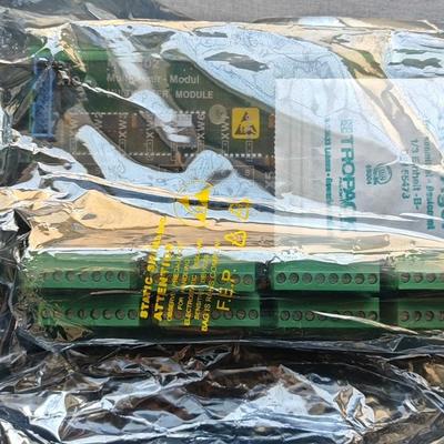 SAM  MXM402模块，271.130 442.F，拍前询价