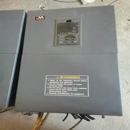 欧华变频器EM590N-G37/P45T4，成色可以，功（佳毅工控）