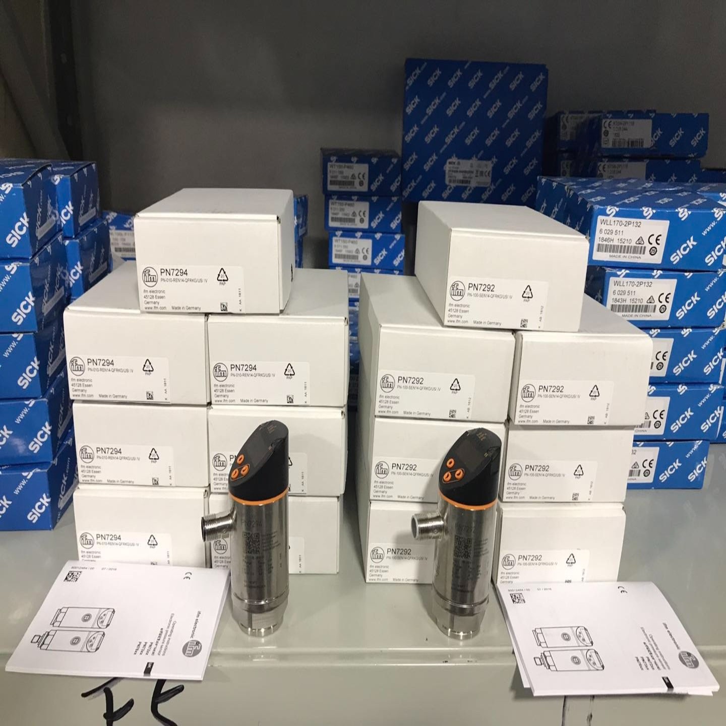 (询价)易福门压力传感器PN7070 PN7071 PN2070