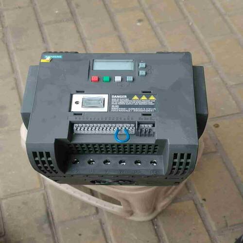 (议价)6sl3210-5be25-5uv0装机未用v20