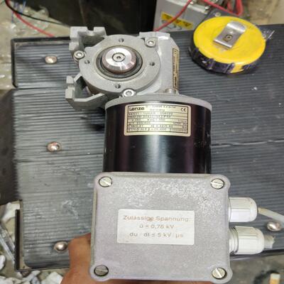 lenze电机D-32696 SSN31-1UHAR成色参数【侨报商行】