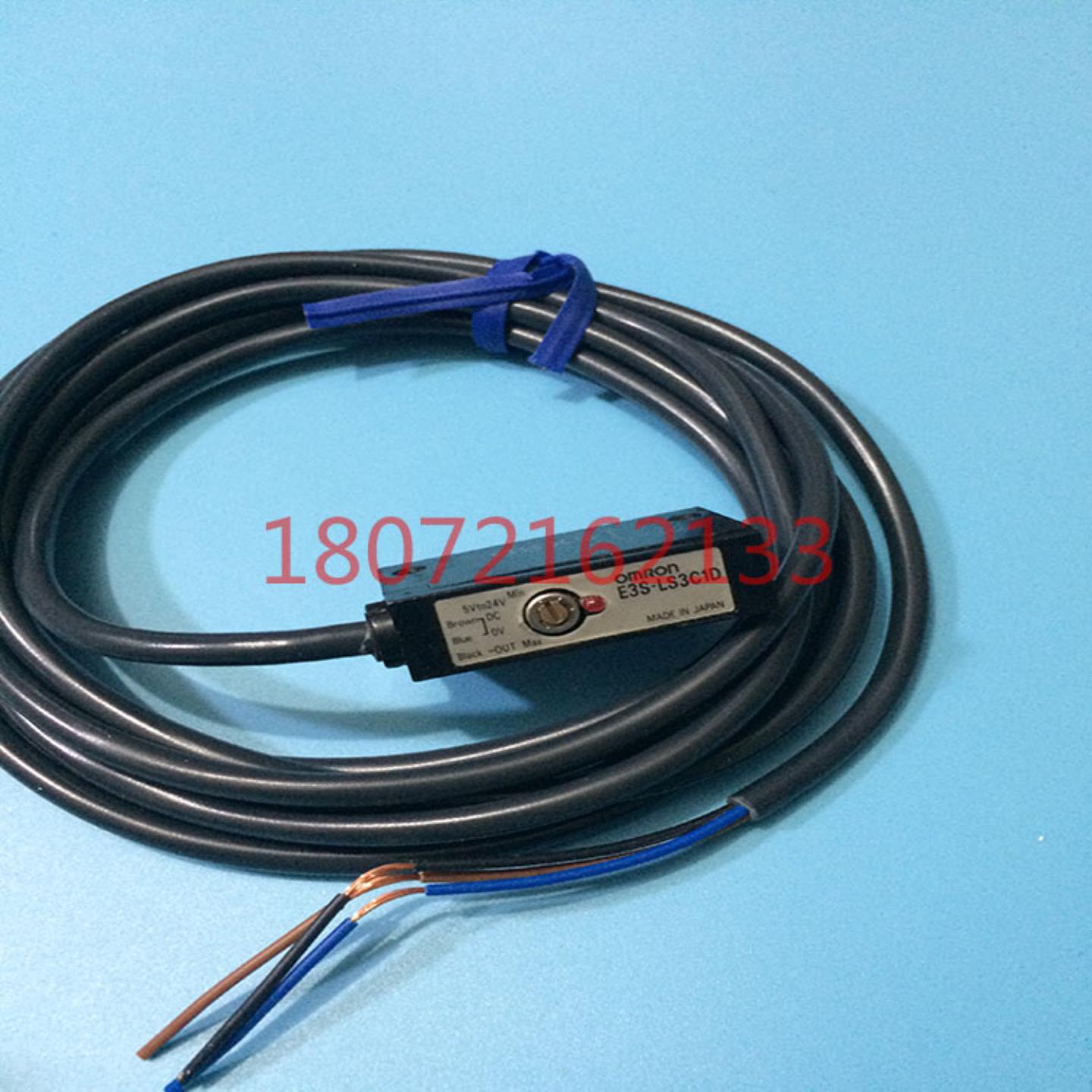 **可调延时漫反射型光电开关 E3S-LS3C1D*