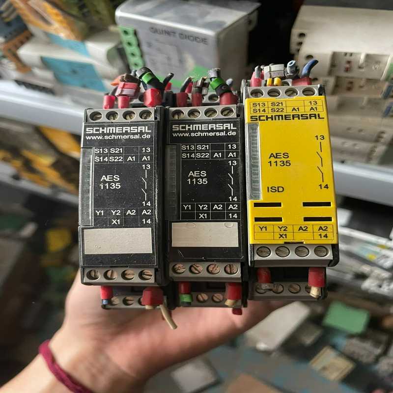 询价~德国施迈赛 SCHMERSAL AES 1135 如图议