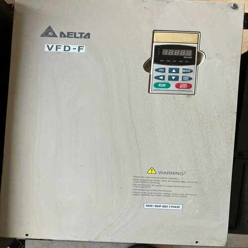 VFD-300B43A台达变频器，功能好的，实物图片显示（耶耶电子）